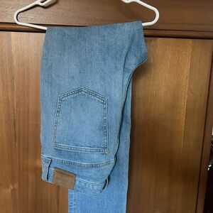 Denim Forum Blue Straight Leg Jeans Classic Style